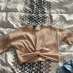 Cute cropped t-shirt